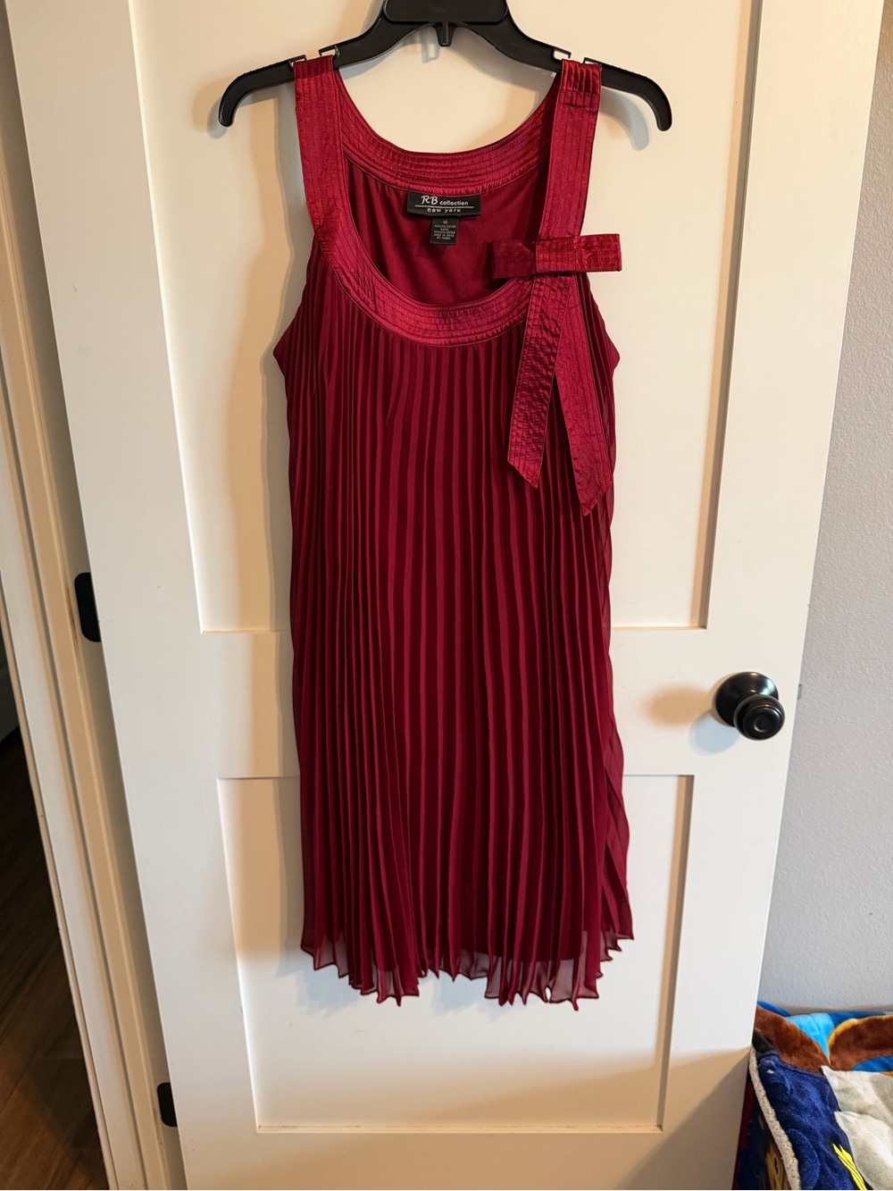 Pleated Crimson Bow-Accent Formal Dress